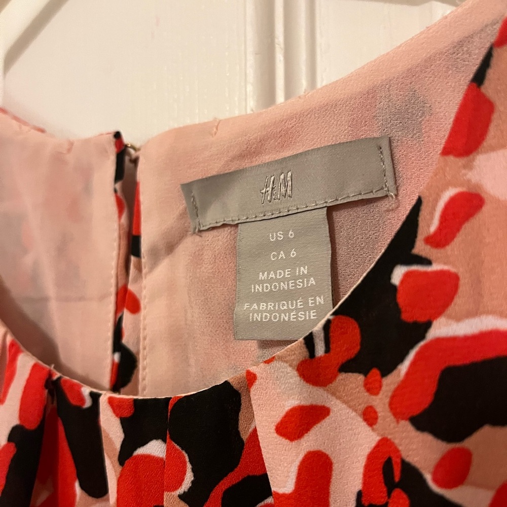 Patterned Print Spring Dress - Picture 2 of 5